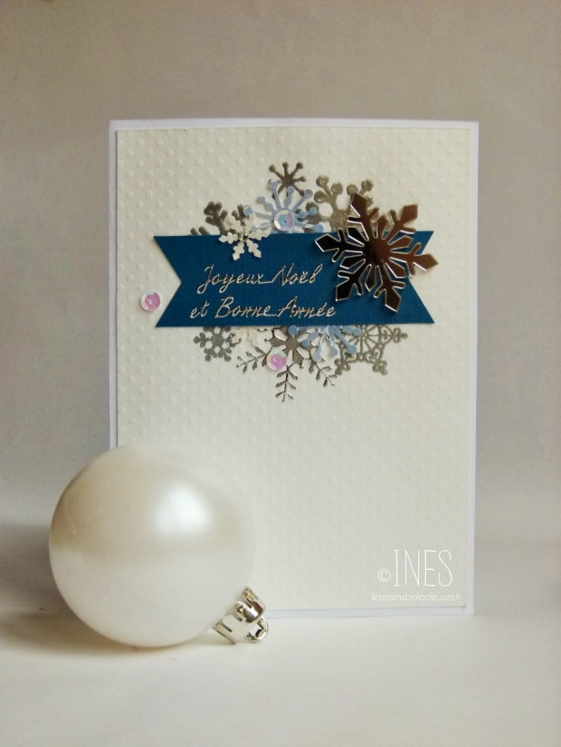 Inès Mains baladeuses cartes scrapbooking noël fêtes bleu blanc flocons neige clean simple cards christmas holidays snowflakes blue white (3)