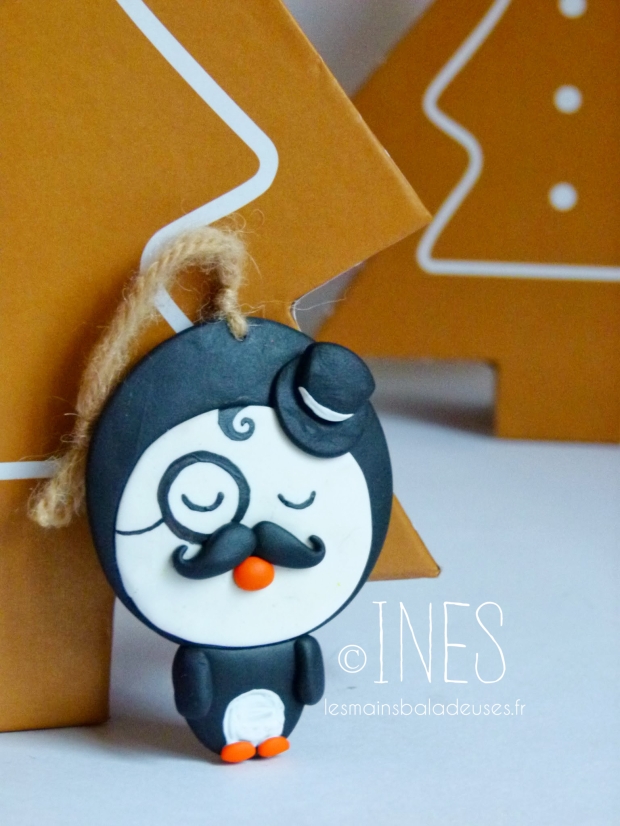 Ines mains baladeuses décoration sapin fimo moustache pingouin  handmade christmas tree polymer clay decoration penguin swag
